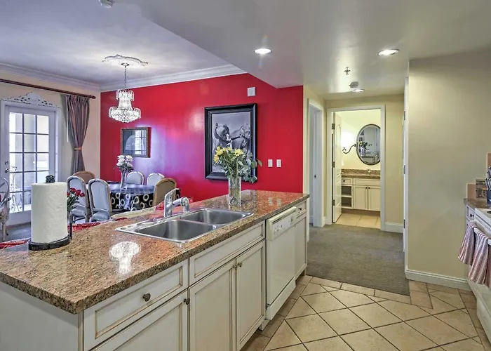 Lake Las Vegas Condo W/ Balcony, Resort Amenities!